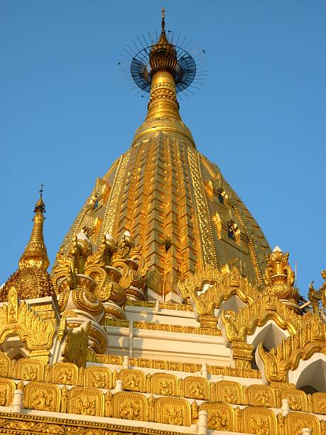 istock Swe Taw Myat Pagoda, Yangon 526536227