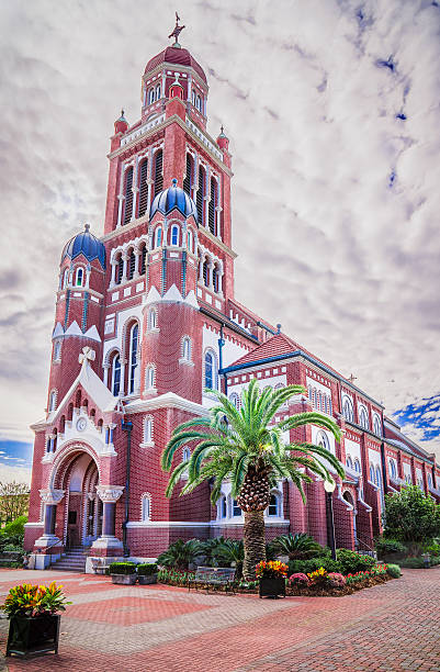 Cathedral of St. John the Evangelist Cathedral of St. John the Evangelist in Lafayette, Louisiana lafayette louisiana photos stock pictures, royalty-free photos & images