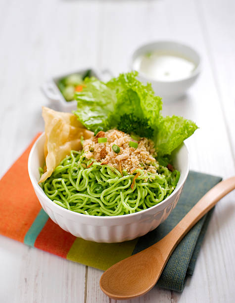 spinach noodle malang - malang 個照片及圖片檔