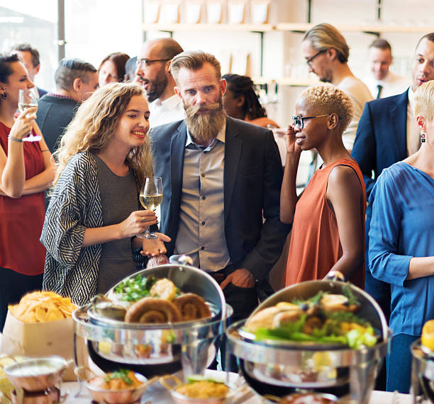 istock Brunch Choice Crowd Dining Food Options Eating Concept 526549944