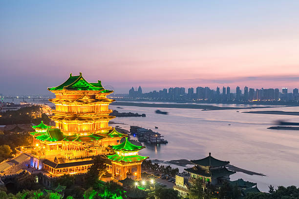 istock nanchang tengwang pavilion in sunset 526598861