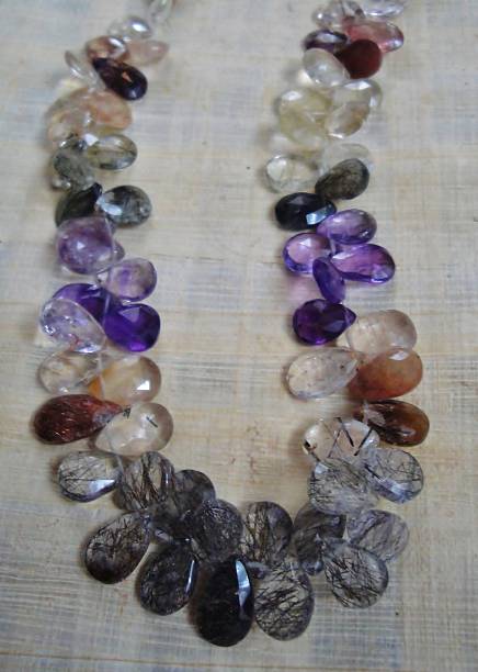 istock Strand of Gems 526599047