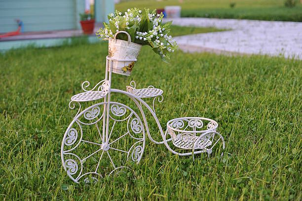 istock stand for flowers in the form of a Bicycle 526732548