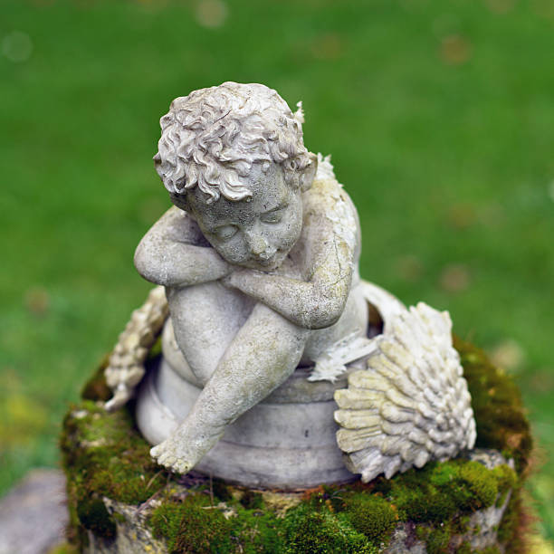 istock Broken skulpture of angel 526787087