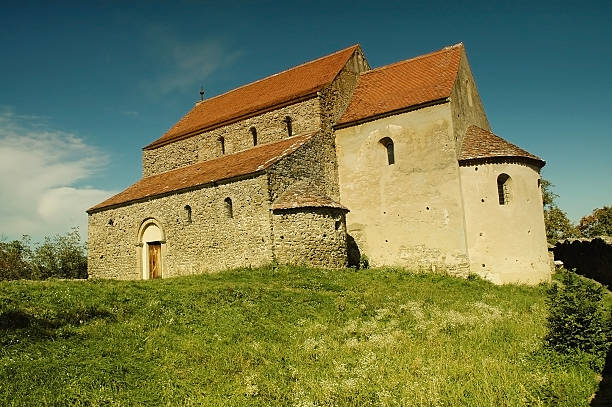 istock Abandoned church ruins 526787165