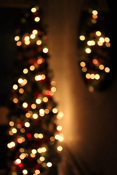 istock Image of defocused Christmas tree white-led fairy-lights, mirror reflection 526787743