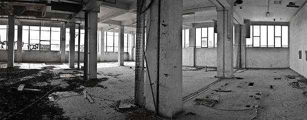 istock Old abandoned factory building 526790537