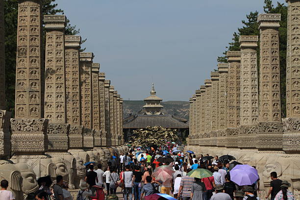 le monastère de datong-yungang en chine - datong photos et images de collection