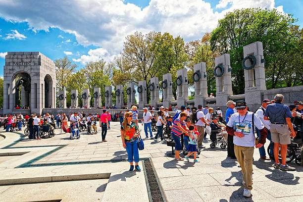 전쟁 재향 군인 국가 제2차 세계대전 군인기념 레알레스 궁형 - veterans memorial plaza 뉴스 사진 이미지
