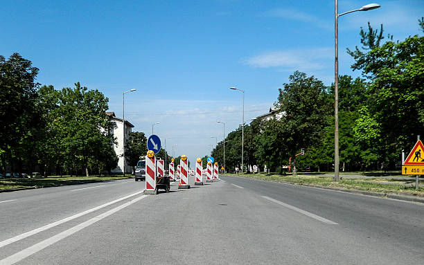 Redirection Sign Construction 170+ Redirecting Traffic Stock Photos, Pictures & Royalty-Free Images ...