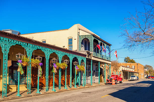 quartier de séville à pensacola, en floride, états-unis - pensacola photos et images de collection