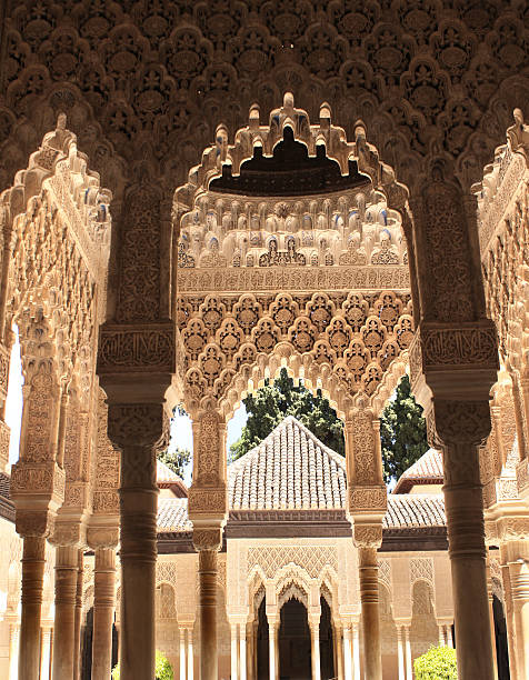 istock Ancient carved ornament on columns in Alhambra, Spain 526839487