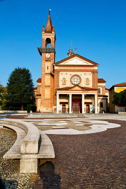 istock in  the parabiago old   closed brick tower sidewalk 526918659