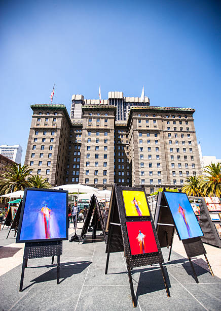 al aire libre, la galería de arte en union square, san francisco - saks fifth avenue fotografías e imágenes de stock