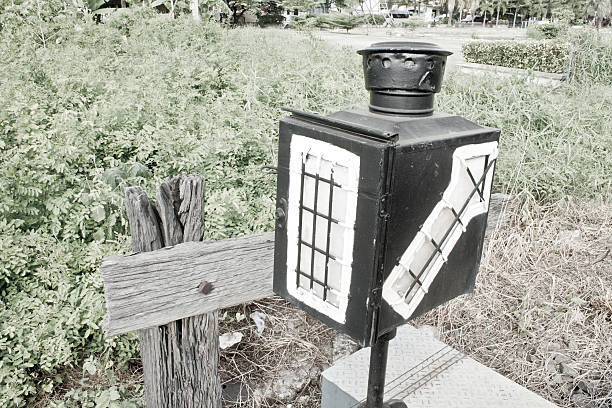 The lamp beside the railway, Signal Train.