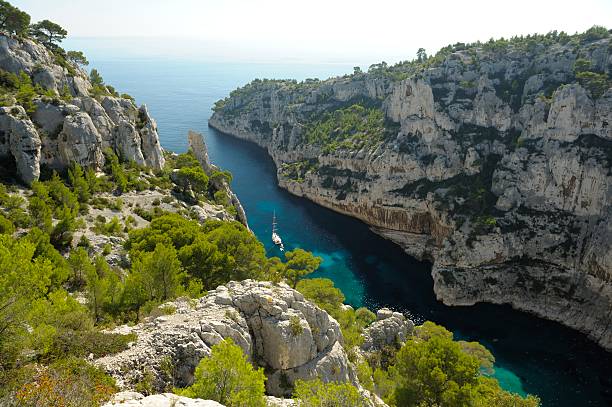 istock Calanques d'En Vau - French Riviera 526977339