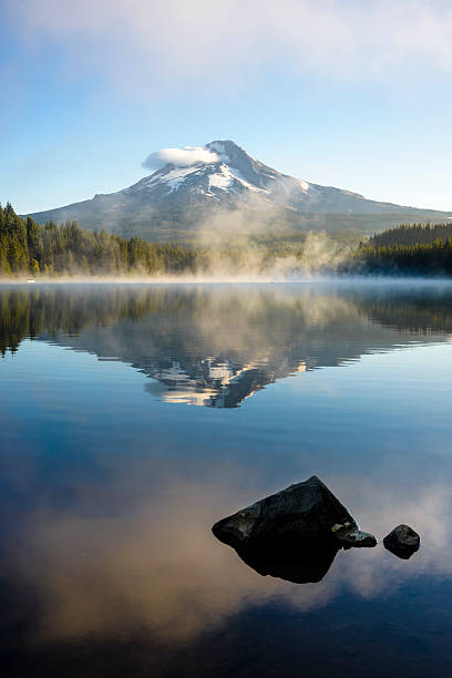 istock XXXL: Trillium Lake and Mt. Hood, Oregon 527009099