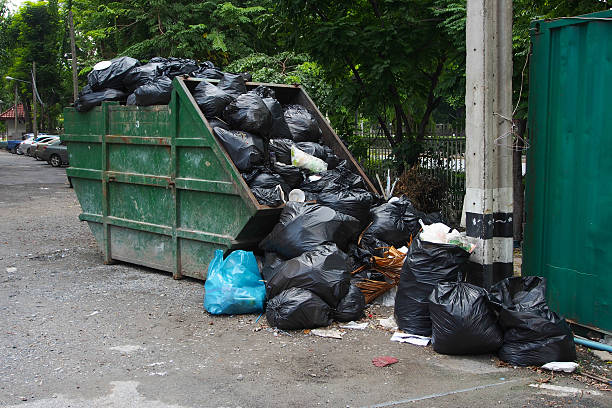 istock Giant Trash Bin for business or industrial use 527010269