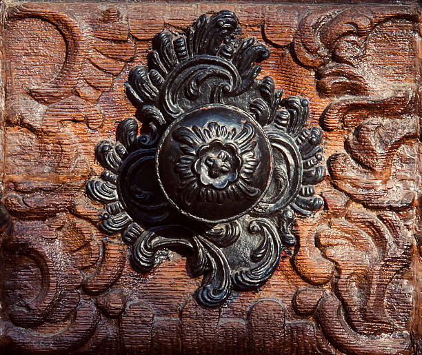 istock Wooden door 527011185