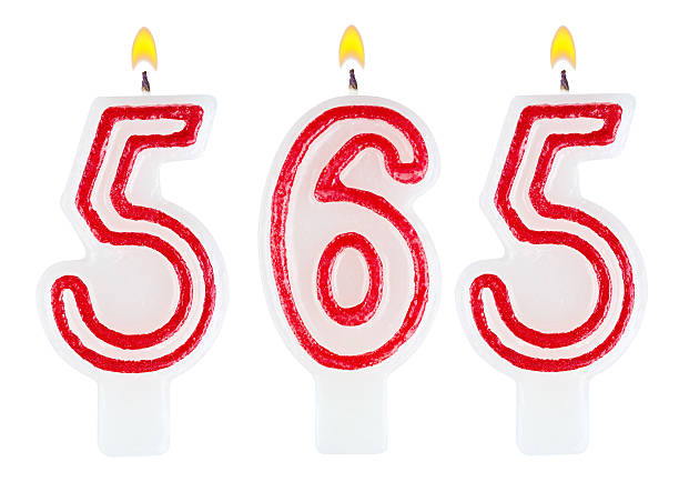 istock candles number five hundred sixty-five isolated on white 527014933