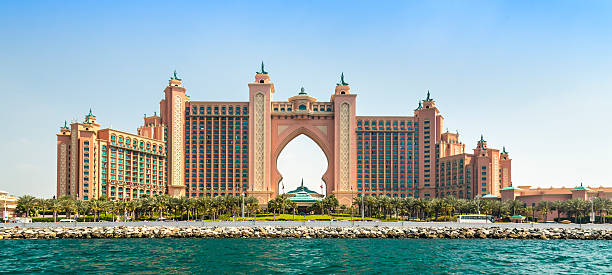 atlantis resort luksusowy hotel, dubaj, zjednoczone emiraty arabskie - atlantis the palm zdjęcia i obrazy z banku zdjęć