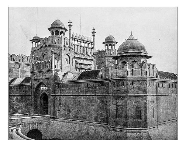 istock Antique photograph of Lahore gate - Red Fort (Delhi, India) 527049572