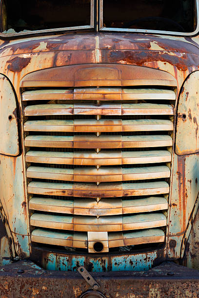 istock Old vintage truck grille 527051809