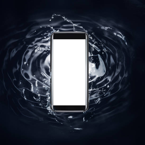 istock Water resist smart phone 527053002