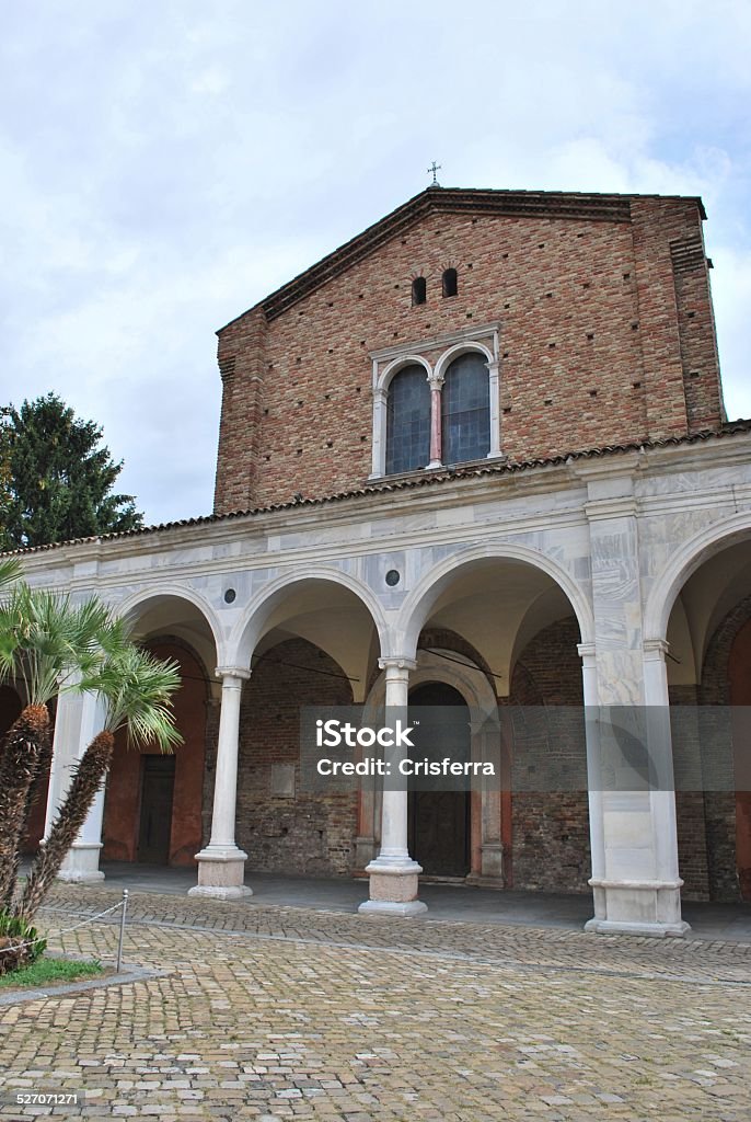 Chiesa di Sant'Apollinare Nuovo - Foto stock royalty-free di Architettura
