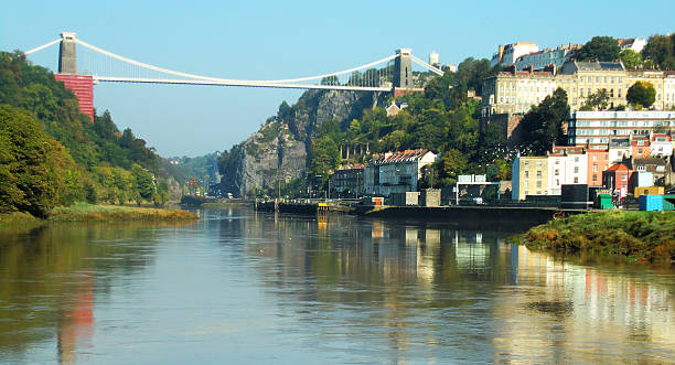istock Clifton suspension bridge 527074547