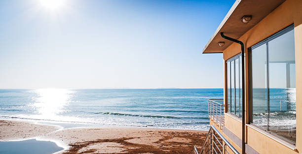 na plaży - ocean scenic zdjęcia i obrazy z banku zdjęć