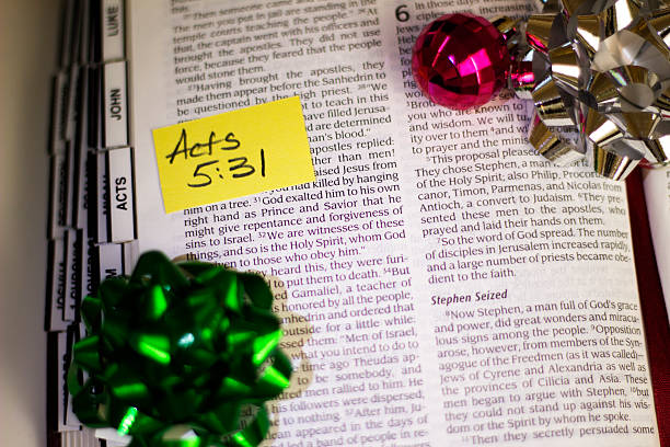 istock Acts 5:31 Christmas Bible Verse 527091385