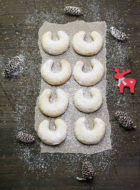 istock Christmas cookies vintage style 527112045