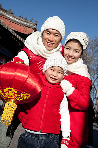 istock Family Celebrates Chinese New Year 527134839