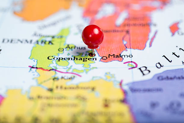 istock Red push pin on map of Denmark 527138637