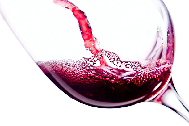 vino rosso su sfondo bianco - isolated isolated on white studio shot food foto e immagini stock