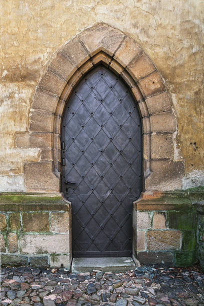 istock old church door 527193781