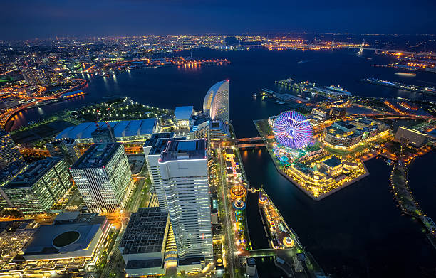 istock Yokohama cityscape 527216028