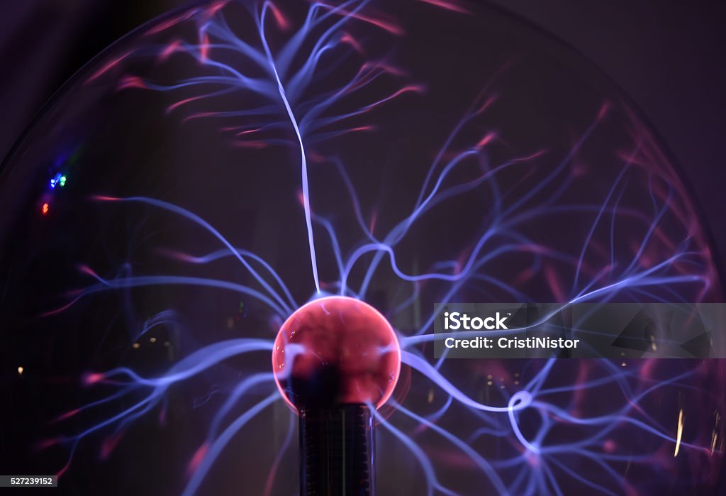 Tesla Coil Stock Photo - Download Image Now - Electricity, Demobilization,  Sphere - iStock