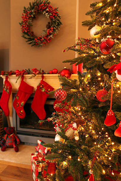istock Christmas Room: Red X-mas Stockings and X-mas Tree 527271717