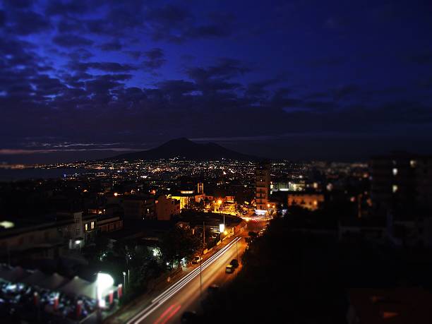 istock Mt. Vesuvius and Gulf of Naples 527343059