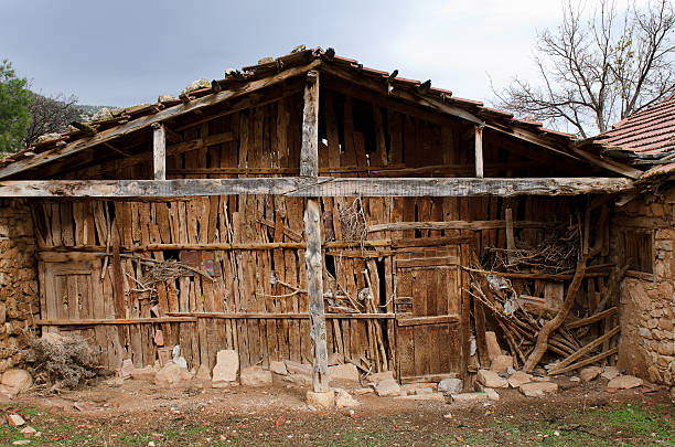istock Wooden Mountain House 527344677