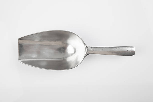 istock Aluminium alloy transfer scoop 527393257