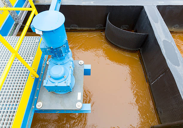 воды лечения завод - sewage treatment plant water plant water purification plant industry стоковые фото и изображения