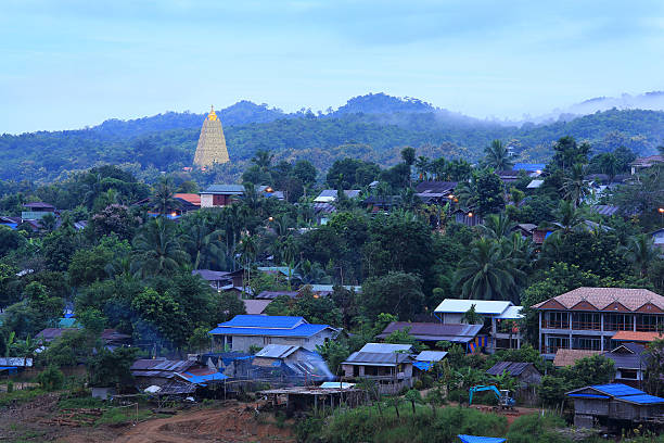 istock Bodhgaya-style stupa at Wangvivagegaram Temple 527496173
