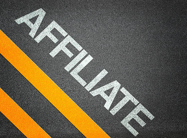istock Affiliate Marketing Text Road Asphalt 527496579