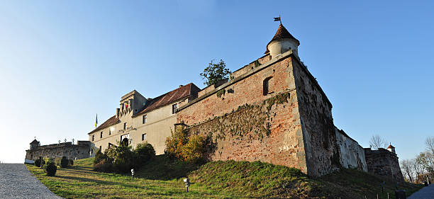 istock citadel of brasov 527517191