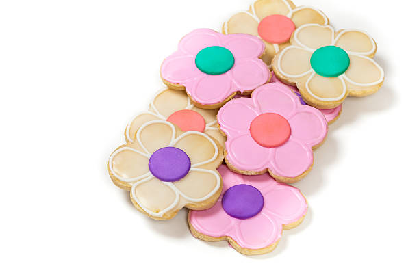 istock Summer Flower Decorated Cookies 527518633