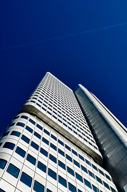 istock Silver office building in Frankfurt am Main 527555755