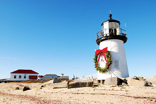 natal em nantucket - lighthouse massachusetts beach coastline imagens e fotografias de stock